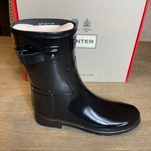 NIB Hunter-Refined Short Gloss Rain Boot Grey